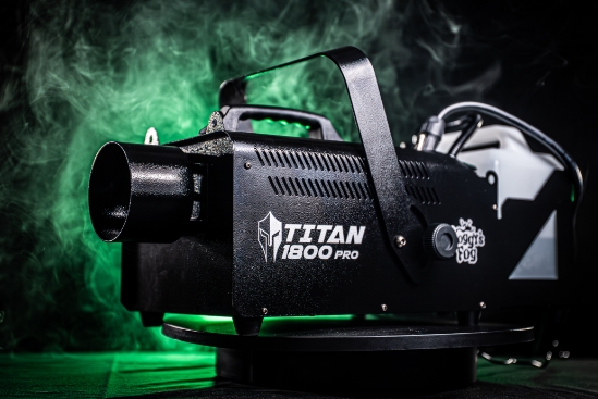 Froggy's Fog - Titan 1800 Pro Fog Machine - FFM-TITAN-1800-PRO